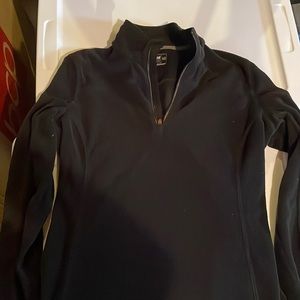 Black pullover fleece